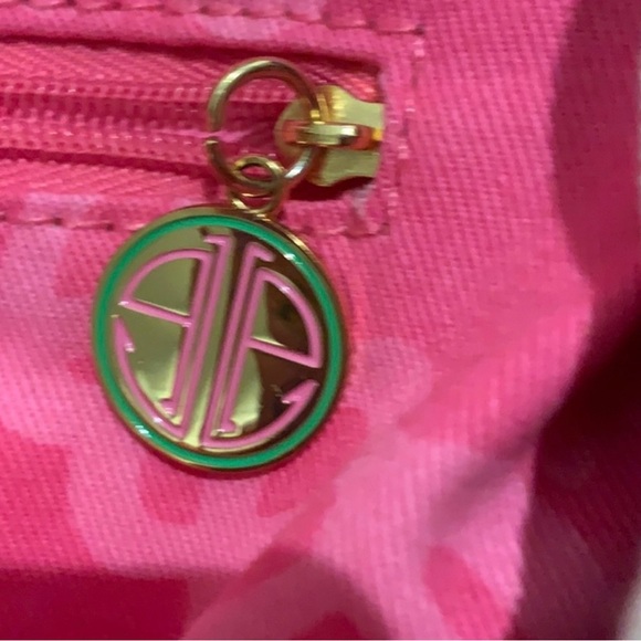 Lilly Pulitzer Boho Hobo Bag Purse Monkey Cocktail Cheers Shake It Up Rare Print - Picture 7 of 9